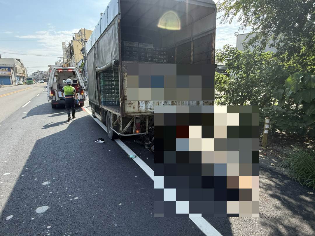 彰化縣福興鄉沿海路段18日下午發生一起死亡車禍。(圖/東森新聞)