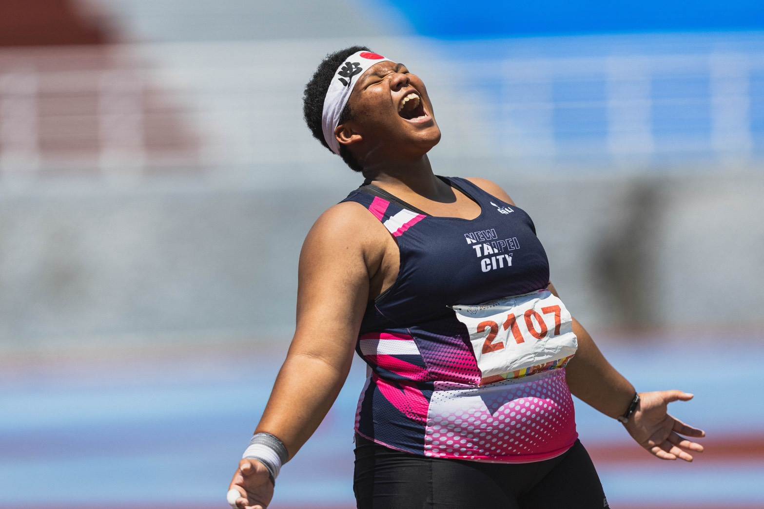 2026國際少年運動會＿新北明德高中楊棠羽，女子鉛球銀牌。（圖／體育局提供）