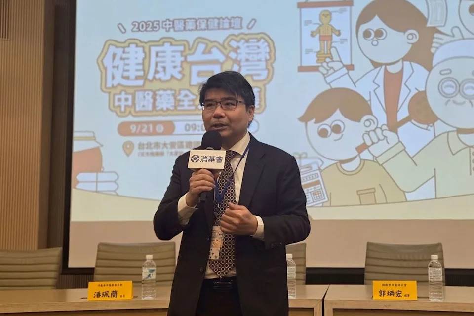 消基會董事長鄧惟中點出,政府已建立多項消費者保障機制,但民眾對相關法規認識不足,消費教育仍有待加強。(圖/翻攝自網路)
