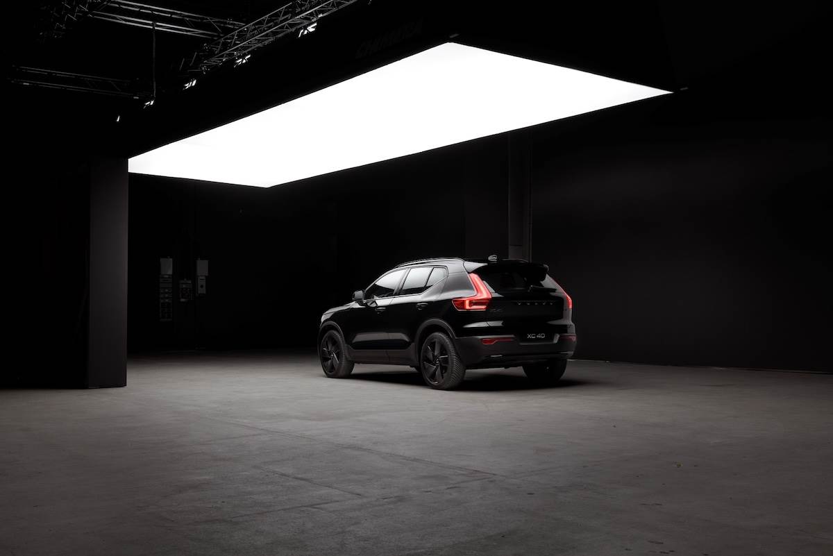 Volvo XC40極黑版。(圖/國際富豪汽車提供)