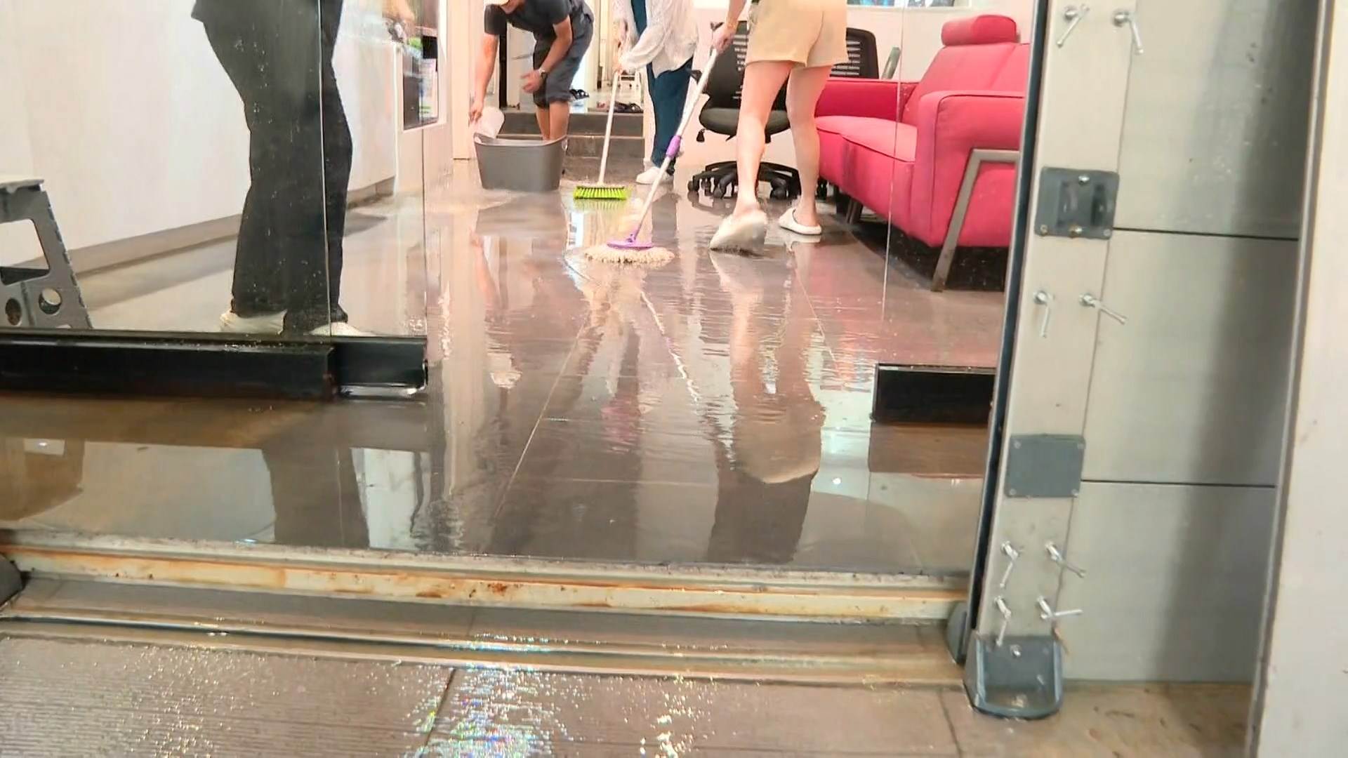 #1_Channel 3---2026_09_04---15_00_40---H264  8 bit---175---split007.mp4_snapshot_01.06.262