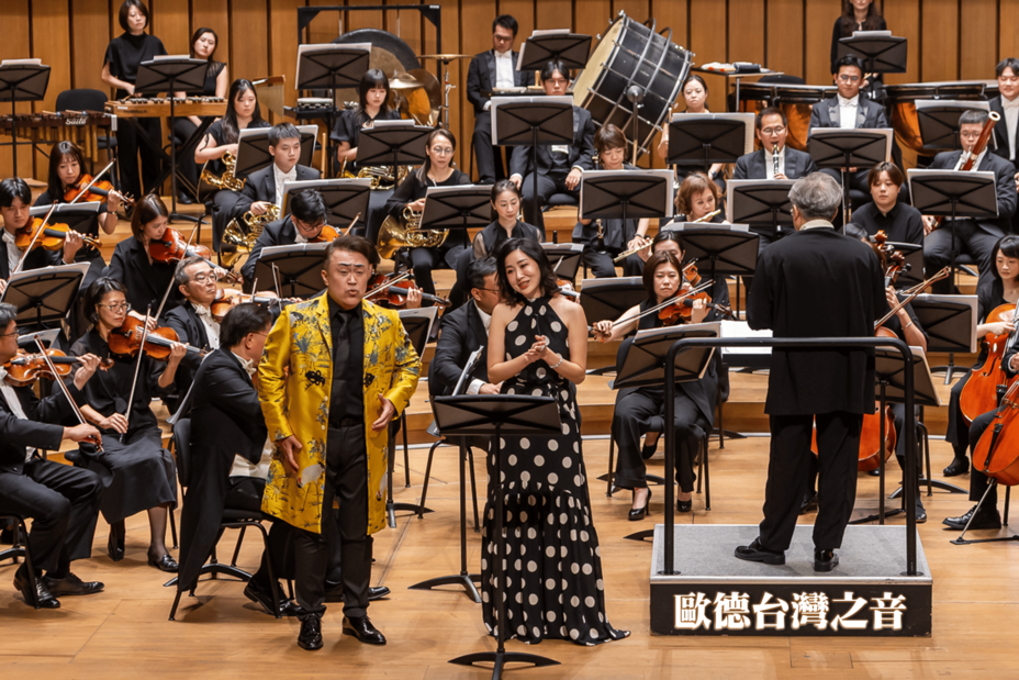 第五屆歐德之音音樂會曲目加入男女高音演唱經典歌謠，讓氣氛嗨到最高點，更添感染力。（圖／歐德集團提供）