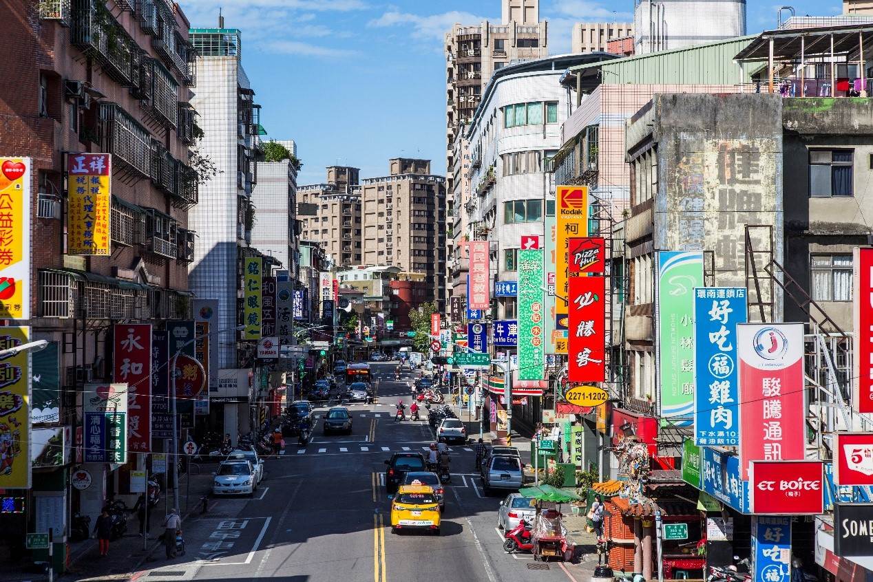 江翠北側AB 區鄰近中正路商圈，可提供既有生活機能。（圖／日安提供）