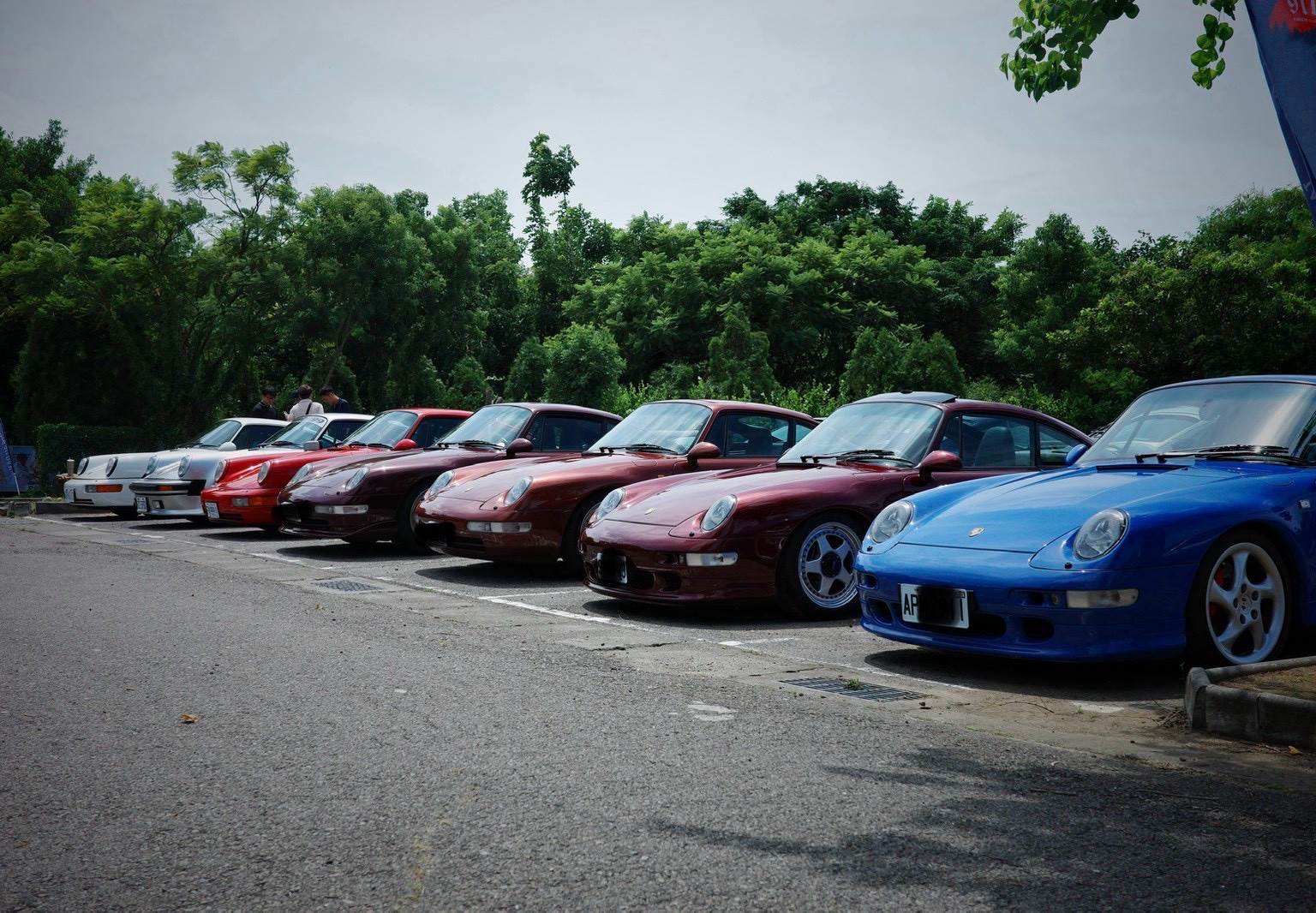 現場聚集Porsche 911各世代車種。(圖/911% Porsche Club Taiwan提供)