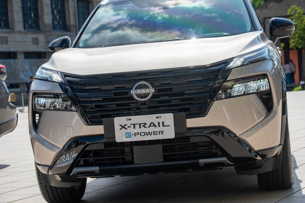e-POWER X-TRAIL車頭與車身經過重新修飾。（圖／林昱丞攝影）
