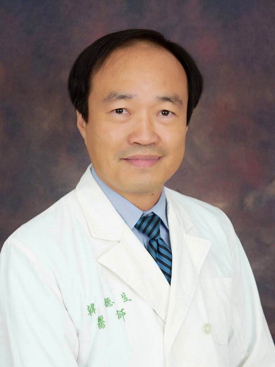 骨鬆學會韓德生理事長呼籲行動力四大指標「關節、骨骼、肌肉、神經」缺一不可。(圖/業者提供)