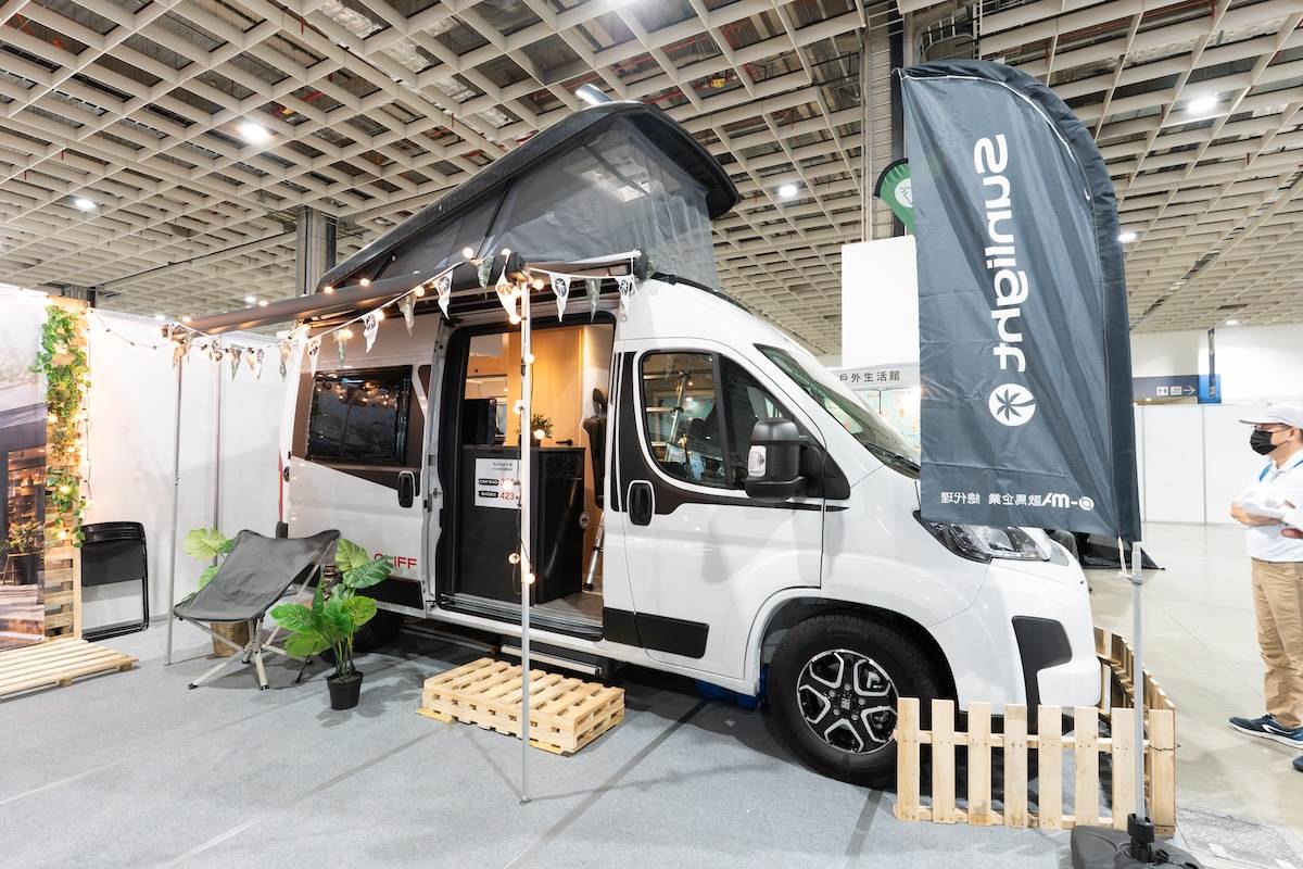 CLIFF 540車身較緊湊，不過車邊帳可拓展使用空間。（圖／林昱丞攝影）