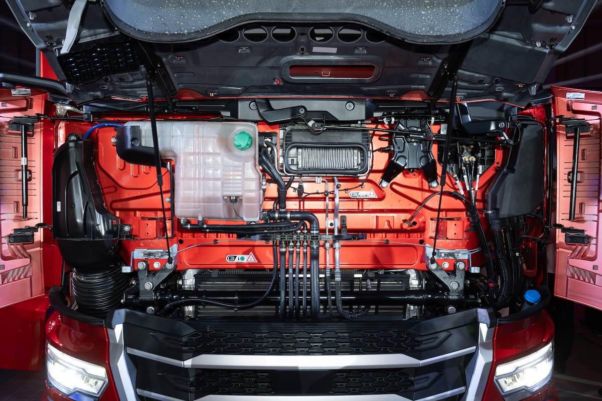 新DAF XF導入新世代PACCAR MX引擎，油耗表現相較於前代降低10%。（圖／林昱丞攝影）