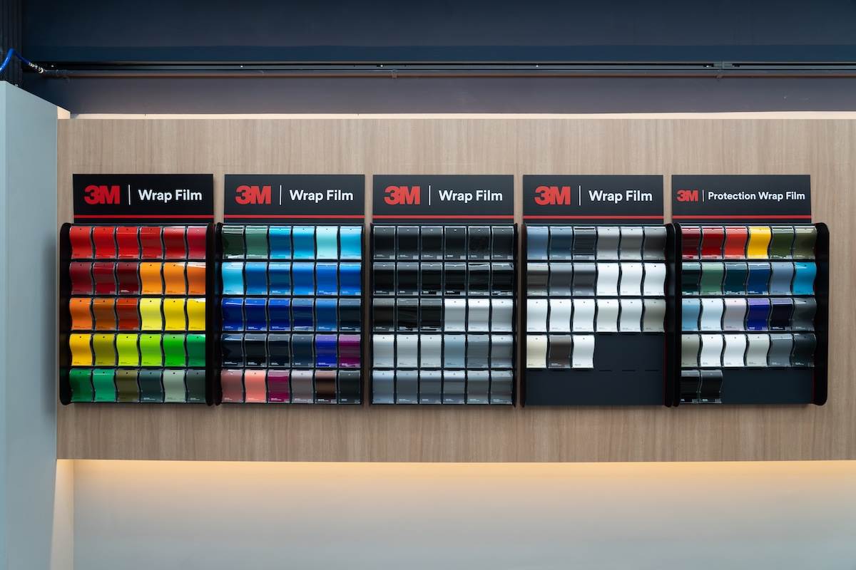 3M「車漆保護膜高光200系列」與「消光200系列」正式轉為授權體系專屬產品。(圖/林昱丞攝影)