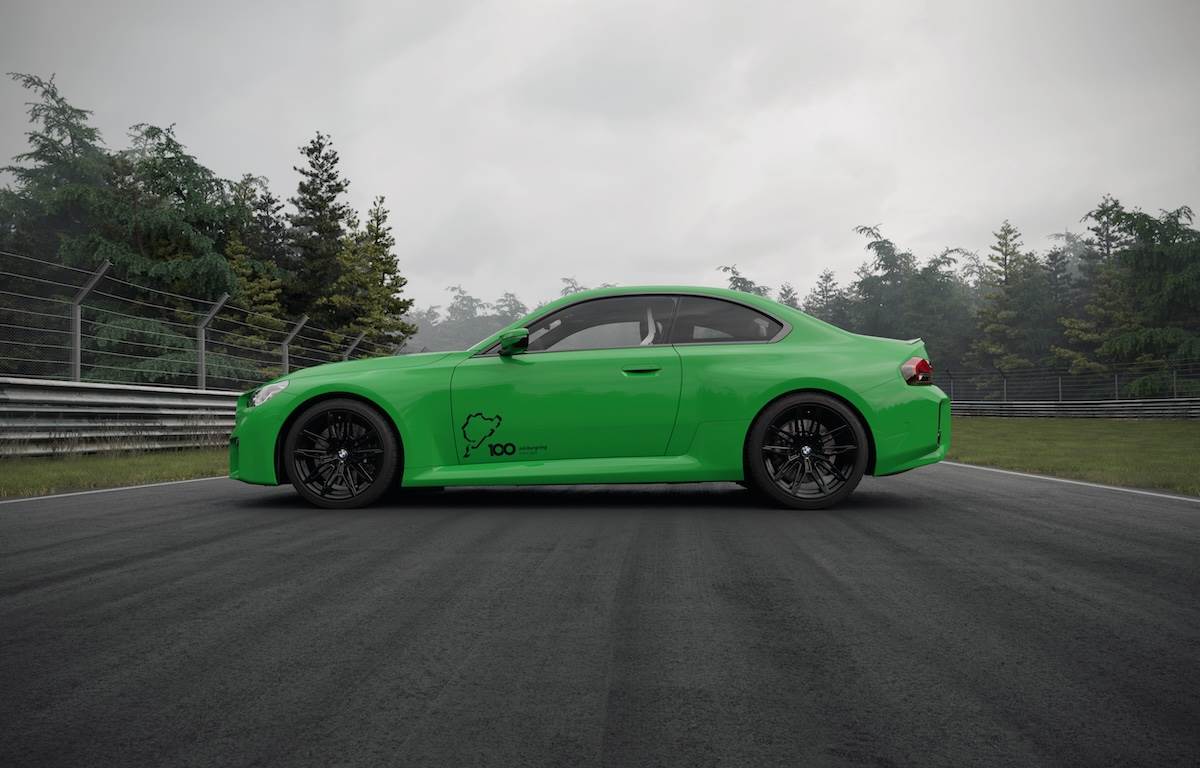 紀念車型均以專屬車色「Nürburgring Green」作為設計主軸。圖為M2。（圖／汎德提供）