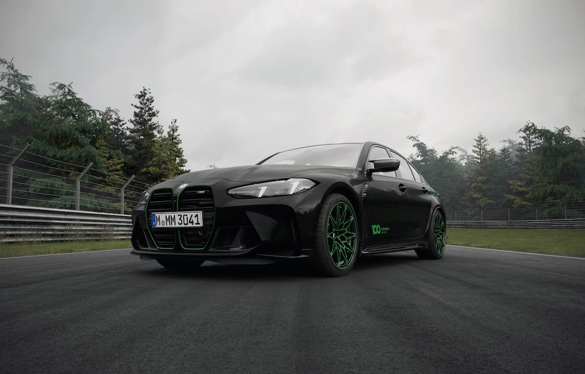M3 Sedan、M3 Touring與M4 Coupe以寬闊的水箱護罩及醒目的對比色外框率先吸引眾人目光。圖為M3 Sedan。（圖／汎德提供）