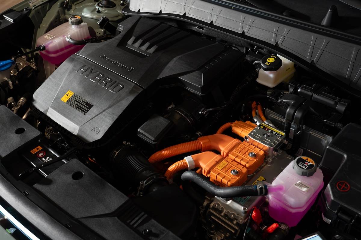Kona Hybrid搭載新世代TMED同軸油電系統。（圖／林昱丞攝影）