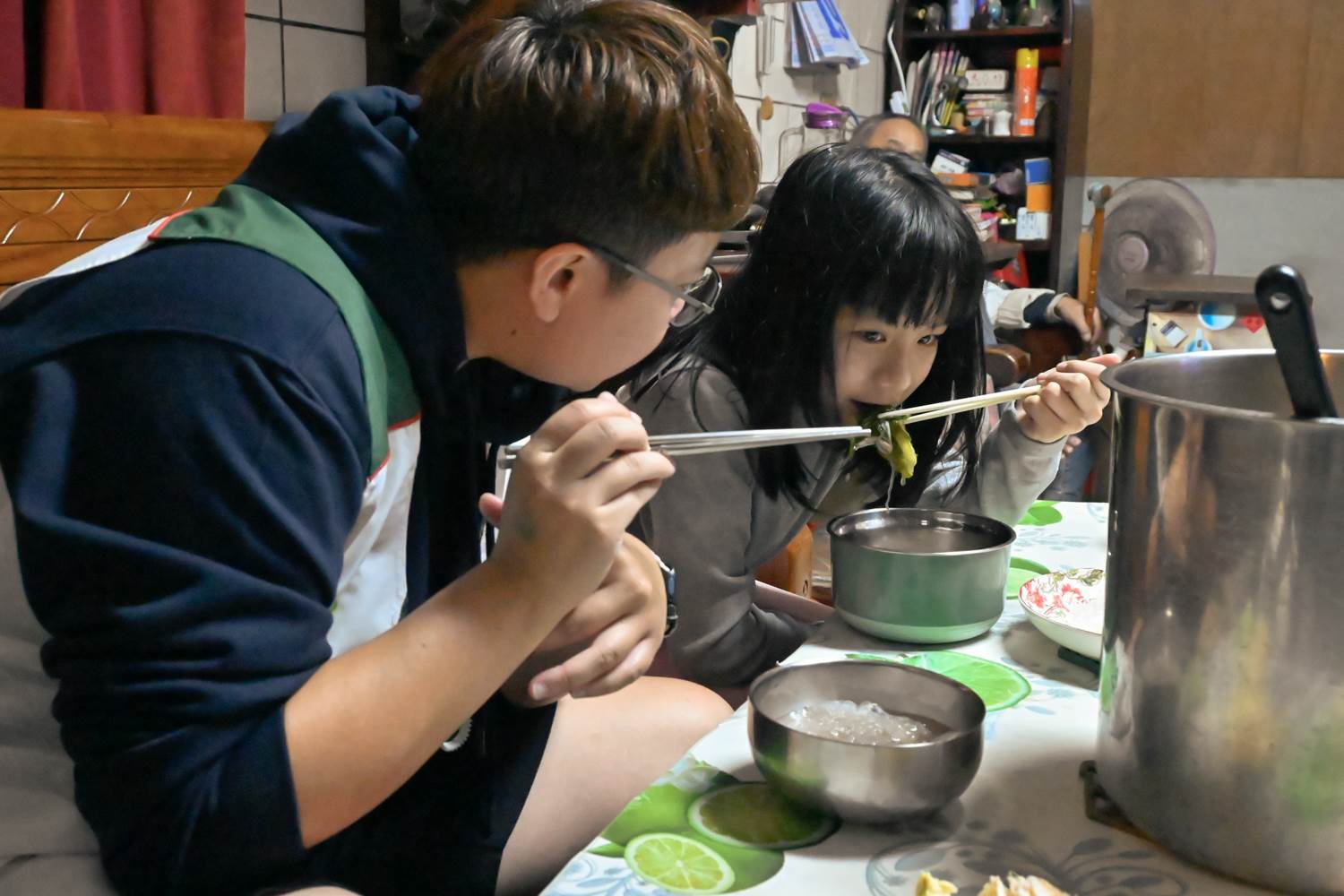 有高達71.3_ 的弱勢家庭因居住支出的壓力，難以兼顧孩子飲食的營養均衡。（圖／家扶基金會 提供）