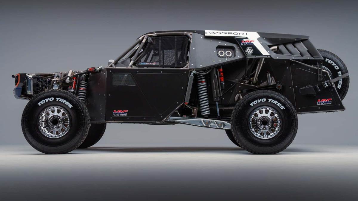 Passport Baja Spec擁有超長懸吊設定，並且建造在Mason Motorsports所開發的第二代中置四驅賽車底盤上（圖／本田提供）