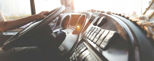 校車司機稱「神明附身」侵犯學生一案，最讓人憤怒的是？