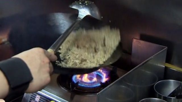 這麼好吃?沒客人也要等半小時的炒飯