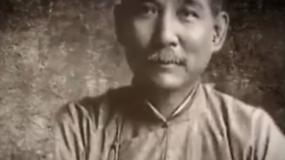 國父竟是「蘿莉控」?孫文身後的女人…