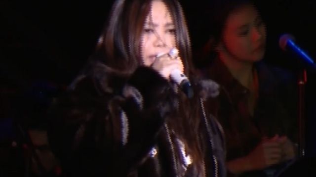 跨年夜天氣濕冷 阿妹彩排熱情練唱