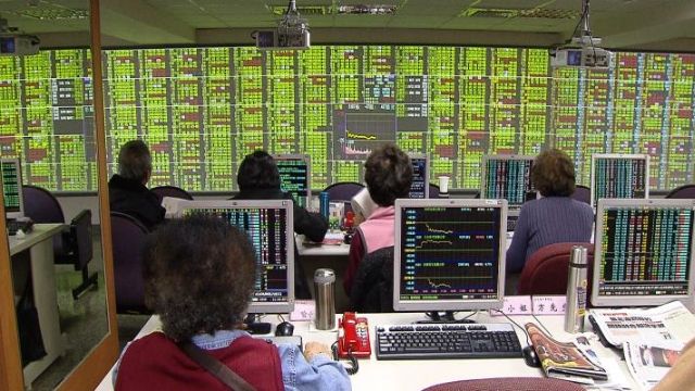 台股收盤未守住8100點 以8075.11點作收