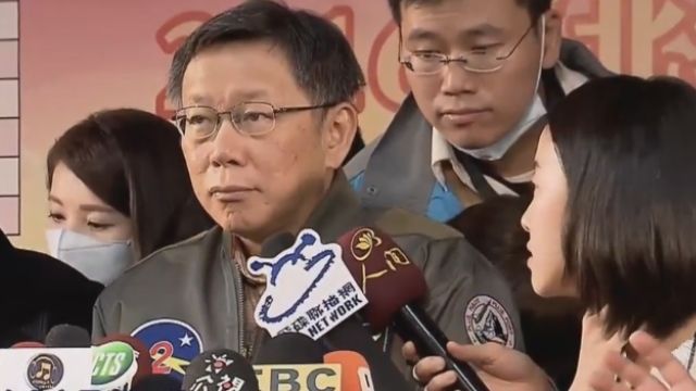 年貨不只迪化街 柯文哲跑12商圈幫宣傳