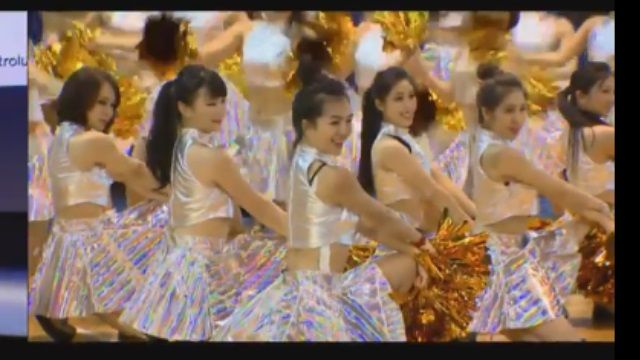 擺脫端莊印象! 「空服員」組啦啦隊熱舞