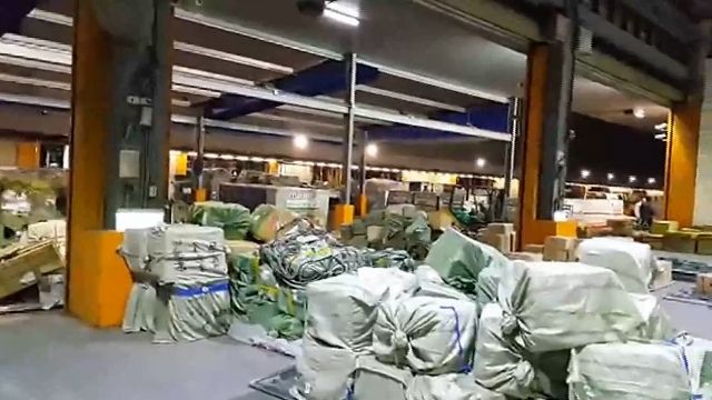 桃機快遞業者大罷工！ 上萬貨物卡關