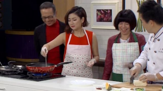 Selina紐約演講被問心願 任爸搶答「生小孩」