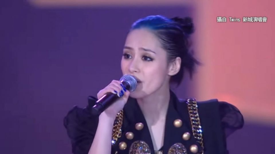 修過頭？Twins演唱會DVD聲音變成「機器人聲」