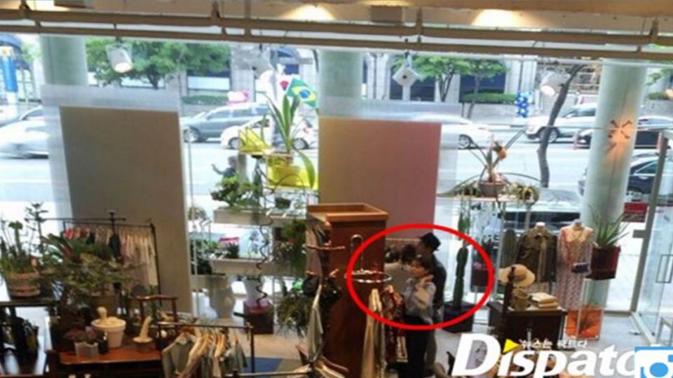 大方認愛！《少時》秀英陪男友試衣 甜蜜爆表
