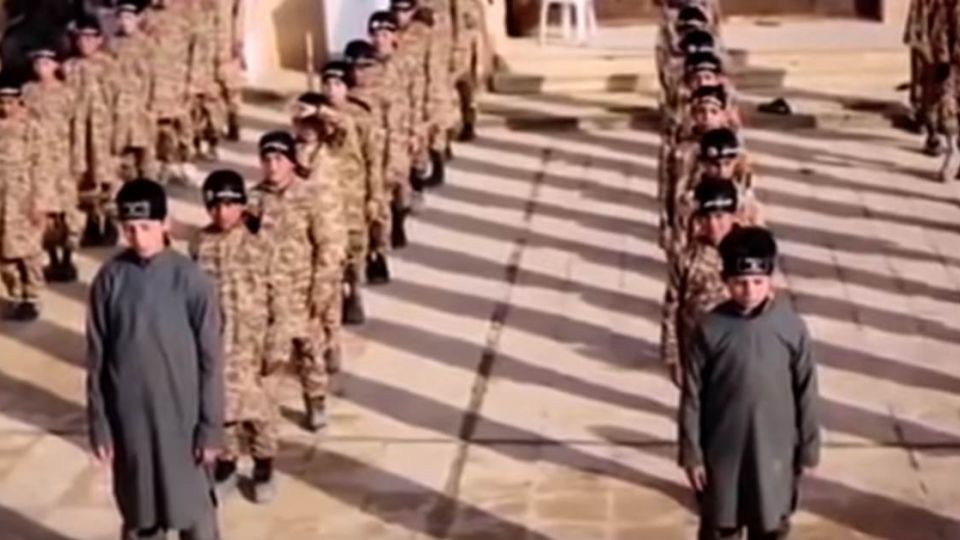 【影片】冷血IS！孩童9歲學殺人 荷蘭將列恐怖份子