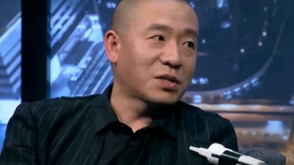 大陸搖滾歌手「梁龍」自爆  與王菲有過一段情