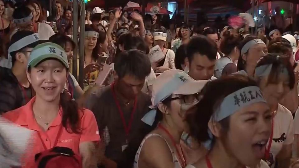 【不斷更新】21:35空姐笑了!台灣「最美」罷工結束 逆轉事件簿
