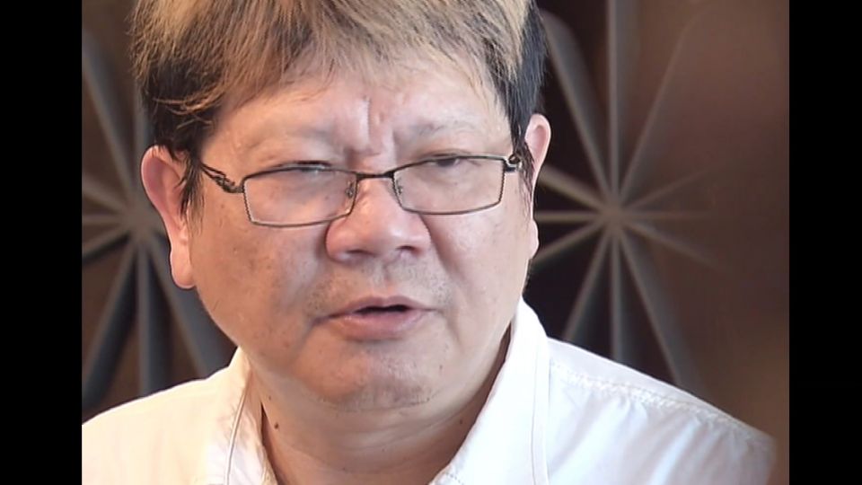 鄭進一出入酒店 跟朋友的女朋友「十指緊扣」