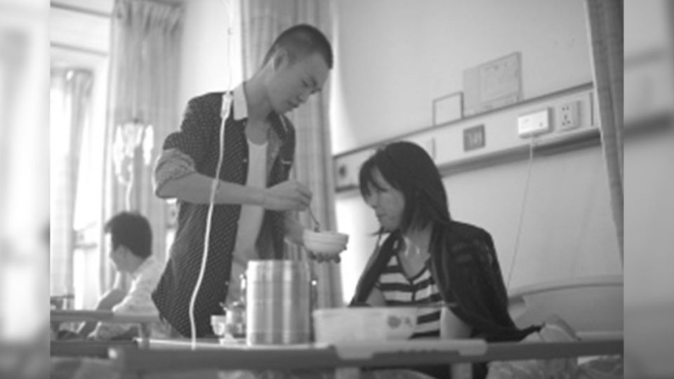 催淚！母子同患白血病 媽媽：先救兒子，他才24歲