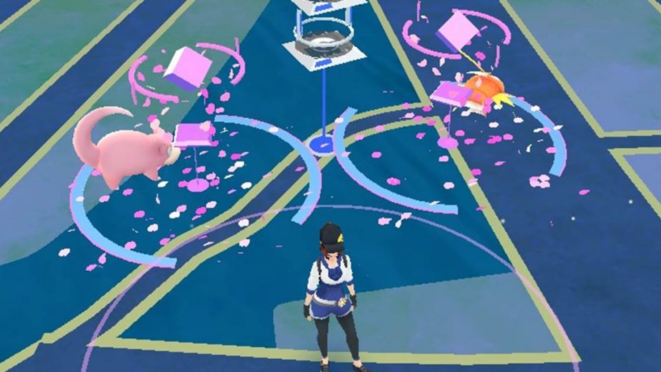 還有這一招「曲線魔球」寶可夢訓練師經驗值加碼