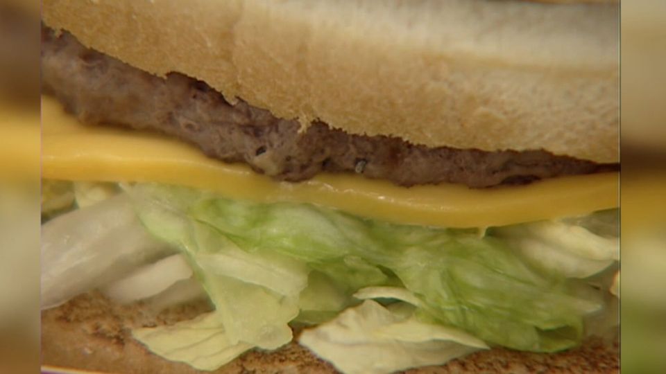 「大麥克」漢堡看出物價 台幣被低估57.3%