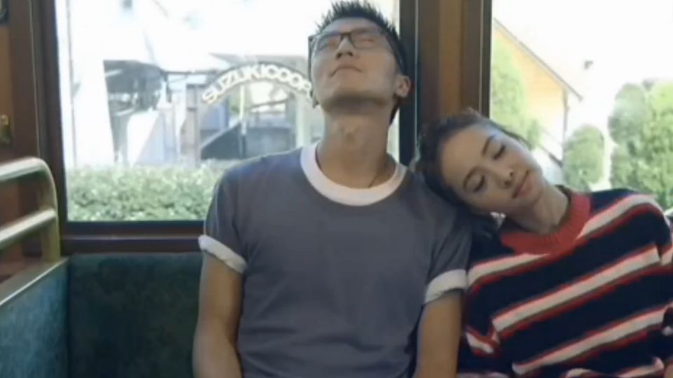 蔡依林少女心 頭靠謝霆鋒肩聊「灌籃高手」