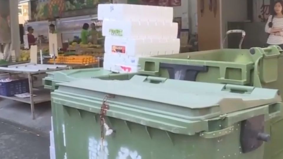 缺德！偷倒垃圾熱點 餐廳「子母車」排第