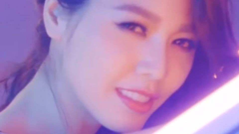 好洗腦！本土劇女神白家綺 最新MV出爐
