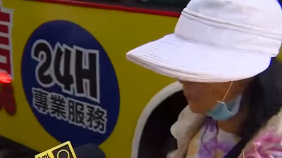 賣花婦搭公車遭打昏 惡煞狠嗆：敢跟來照揍