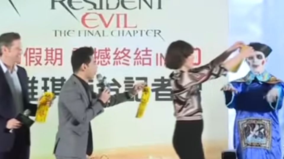 蜜拉喬娃維琪宣傳「惡靈6」 用符咒大戰東方殭屍