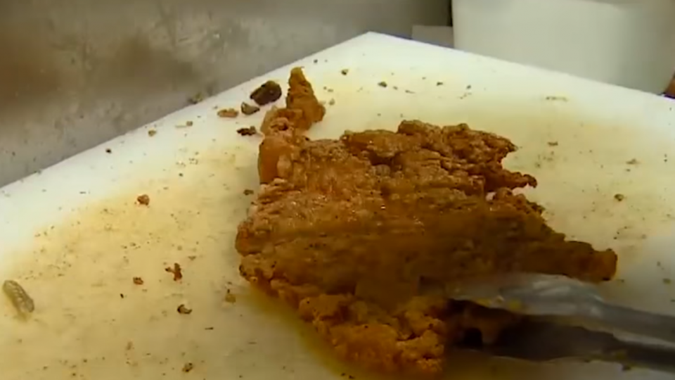 西門町美食「漲」牛肉麵、雞排、排骨飯漲5－10元