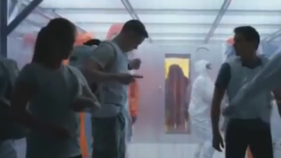 好巧！ 近2個月3部電影 片名開頭都叫「異星」