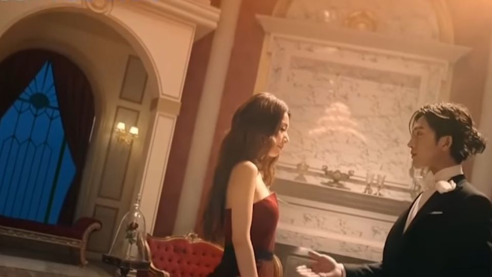 Hebe翻唱中文「美女與野獸」 MV宛如電影