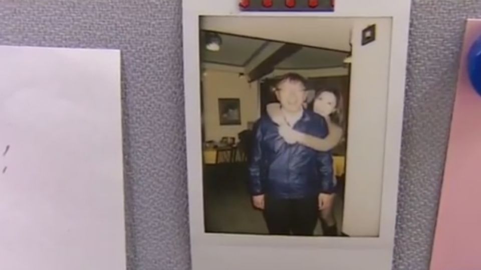 「戳戳妹」也棄柯P而去 已口頭請辭做到3月底