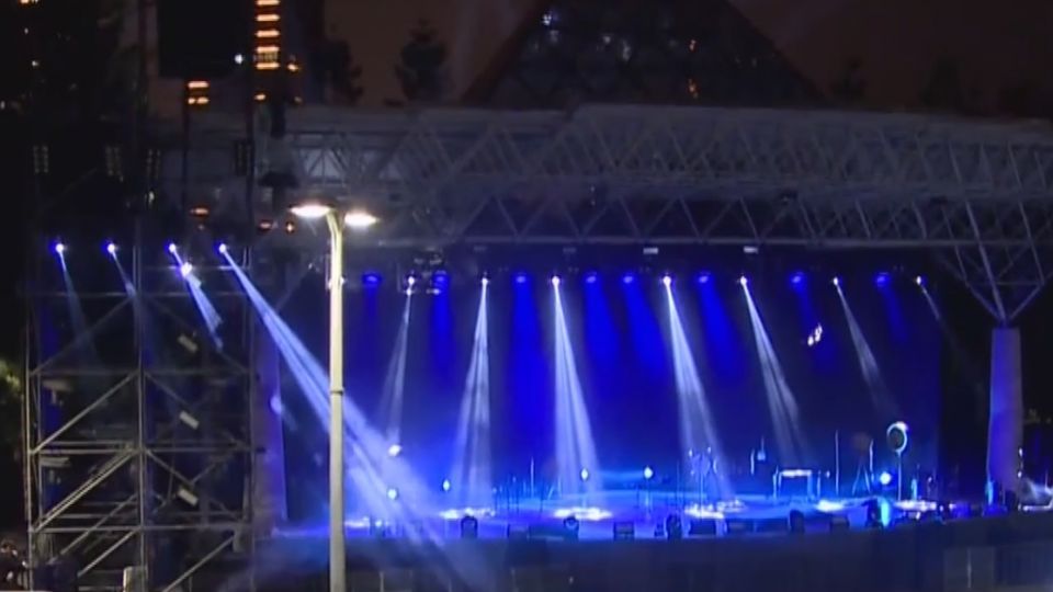 五月天「20周年」明免費開唱 歌迷草坪打地鋪佔位