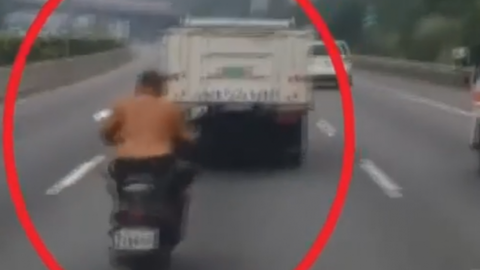罰不怕？又是他！ 騎車闖國道還蛇行