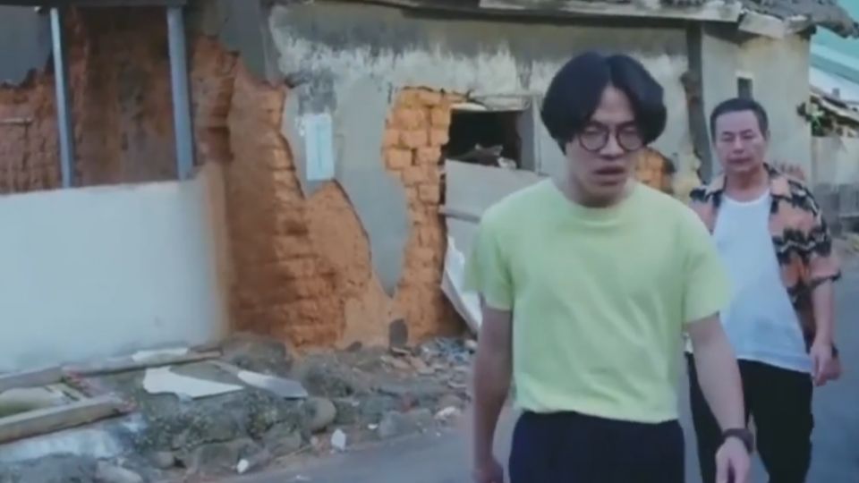 破500萬人看！盧廣仲、蔡振南互罵 小巷弄暴紅