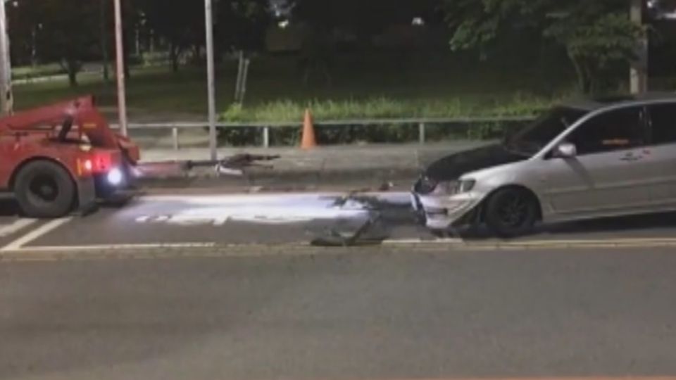 真的拖「掉」車 業者害車損回：已和解