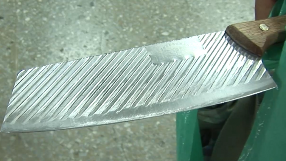 深夜持菜刀搶計程車 落網稱「心情不好」